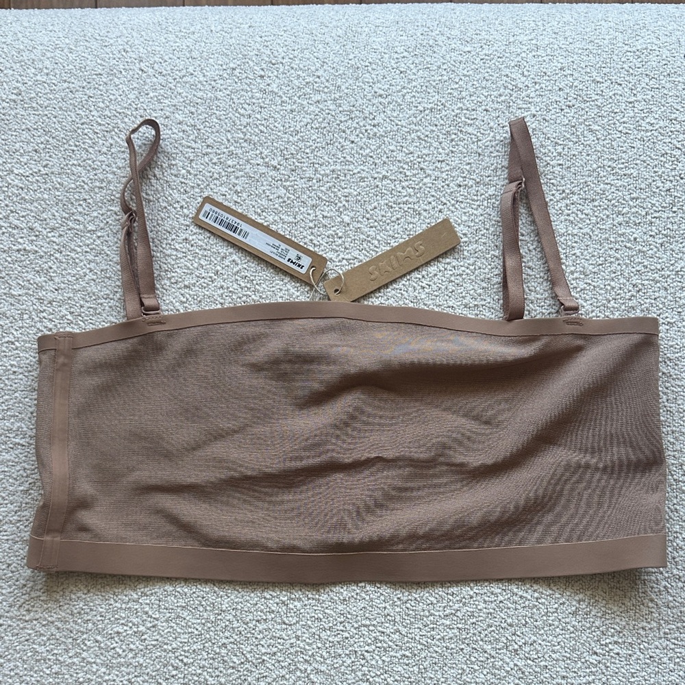 SKIMS Fits Everybody Shear Sculpt Bandeau in the color Sienna. Size XL.Brand new